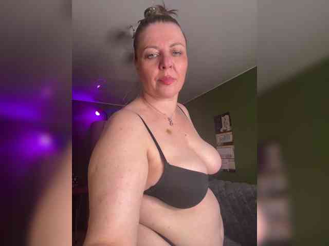 Modèle: Veronika_Gold