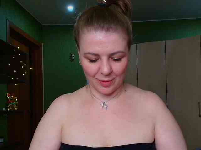 Veronika_Gold webcam