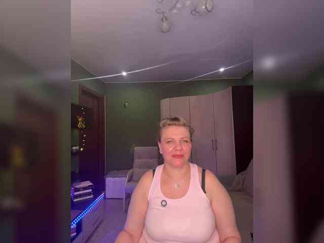 Veronika_Gold webcam