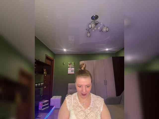 Veronika_Gold webcam