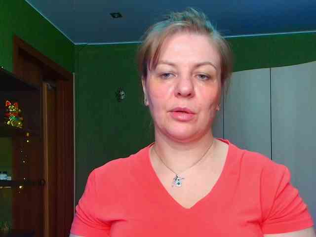 Veronika_Gold webcam