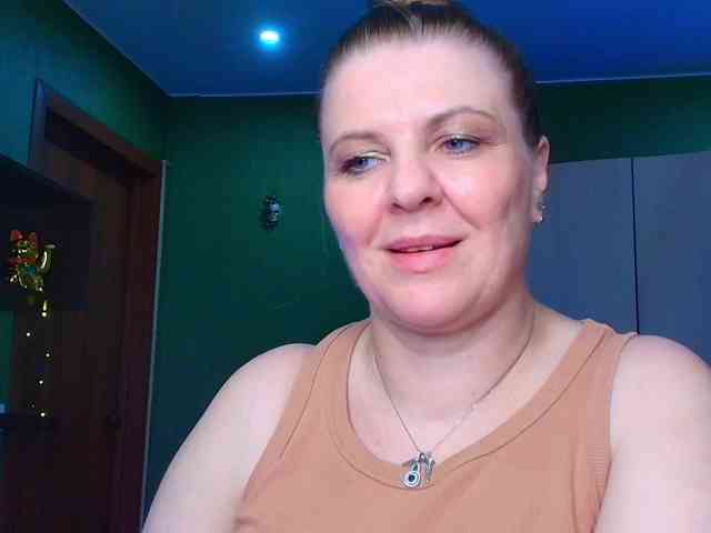 Veronika_Gold webcam