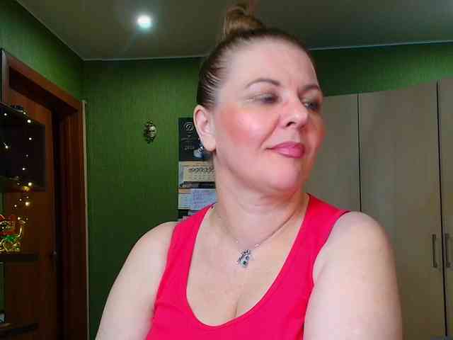 Veronika_Gold webcam
