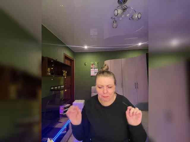 Veronika_Gold webcam