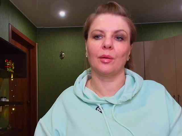 Veronika_Gold webcam