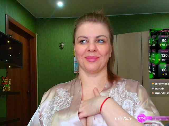 Veronika_Gold webcam