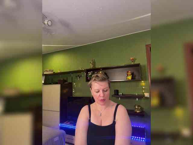 Veronika_Gold webcam