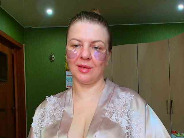 Veronika_Gold webcam