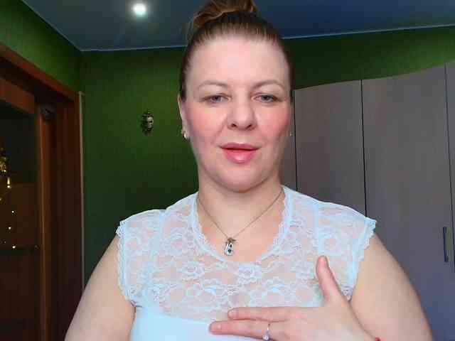 Veronika_Gold webcam