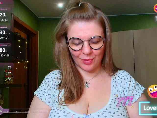 Veronika_Gold webcam