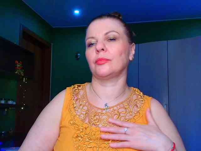 Veronika_Gold webcam
