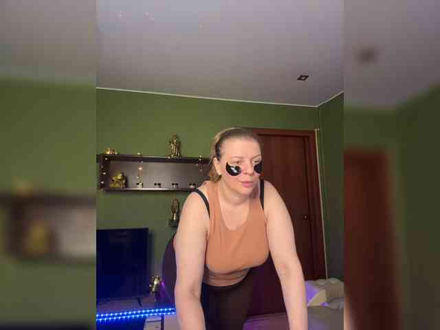 Veronika_Gold webcam