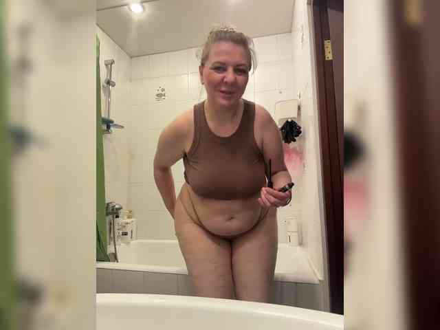 Veronika_Gold webcam