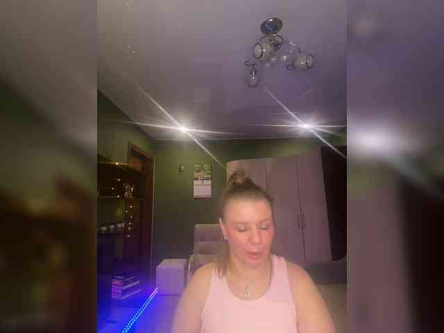 Veronika_Gold webcam