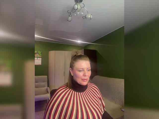 Veronika_Gold webcam