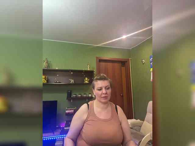 Veronika_Gold webcam