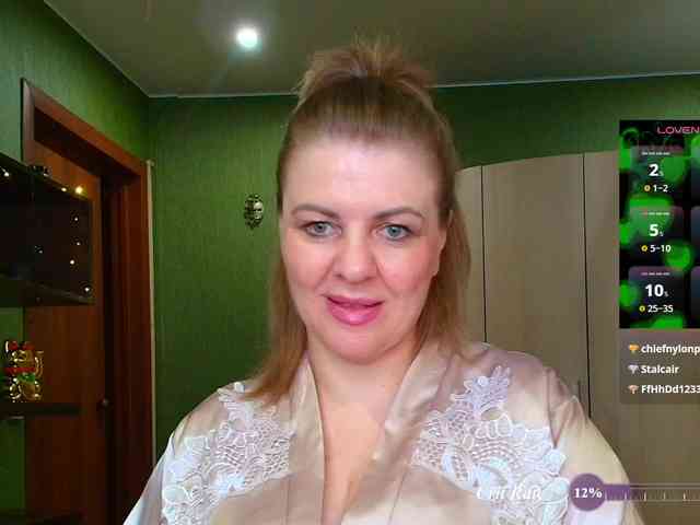 Veronika_Gold webcam