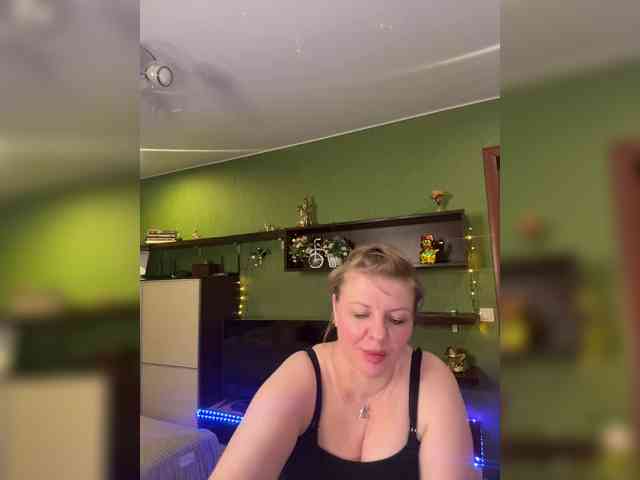 Veronika_Gold webcam