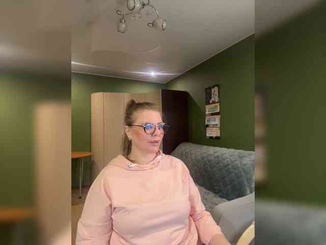 Veronika_Gold webcam