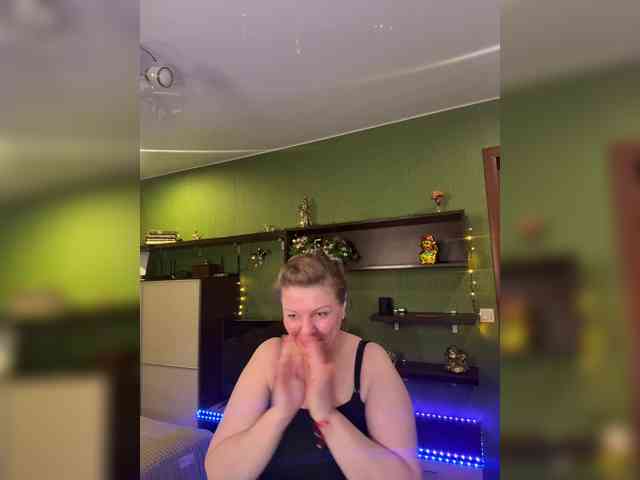 Veronika_Gold webcam