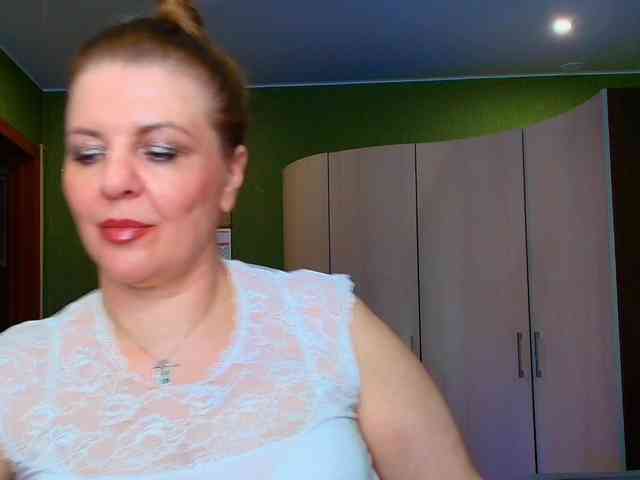 Veronika_Gold webcam