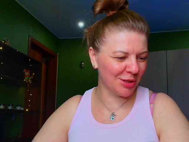 Veronika_Gold webcam