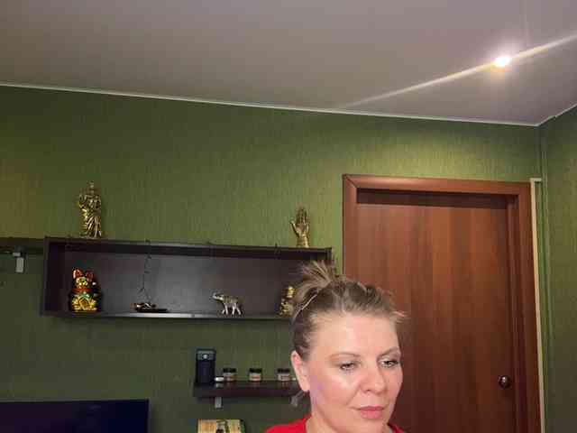 Veronika_Gold webcam