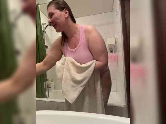 Veronika_Gold webcam