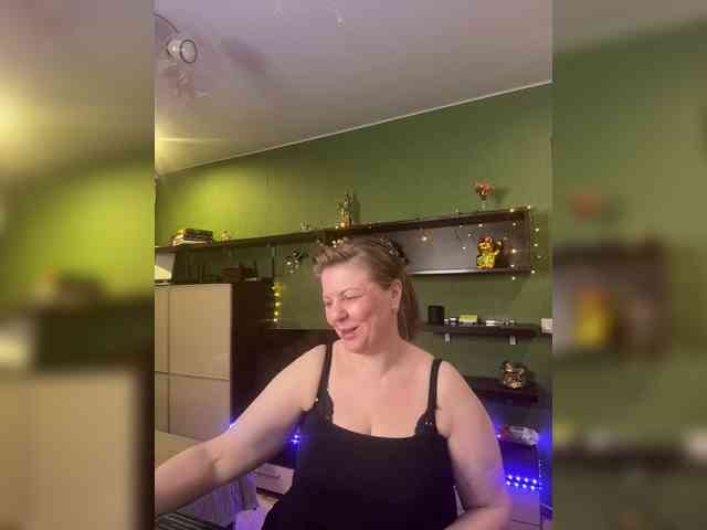 Veronika_Gold webcam
