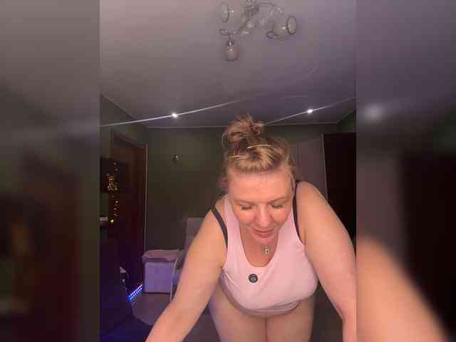 Veronika_Gold webcam