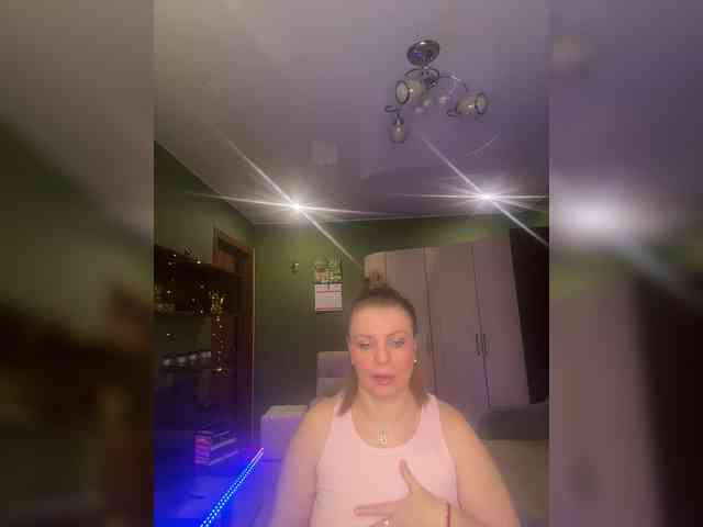 Veronika_Gold webcam