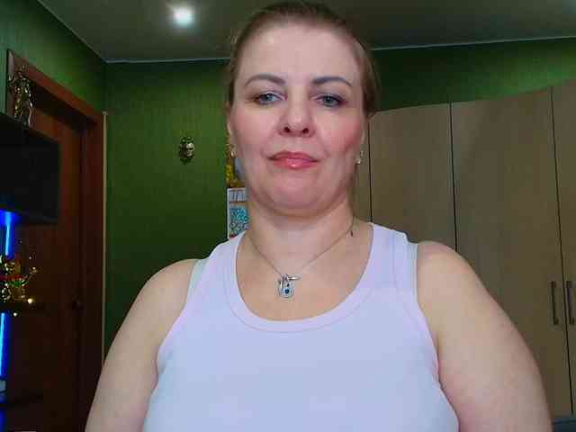 Veronika_Gold webcam