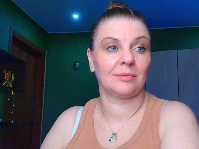 Veronika_Gold webcam