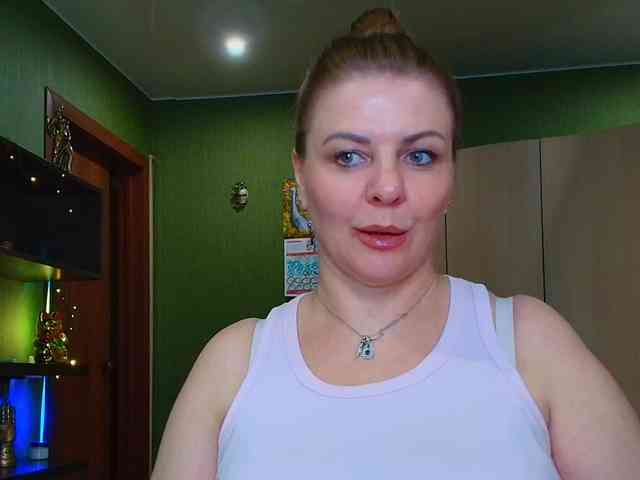Veronika_Gold webcam