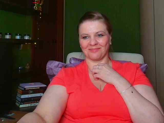 Veronika_Gold webcam