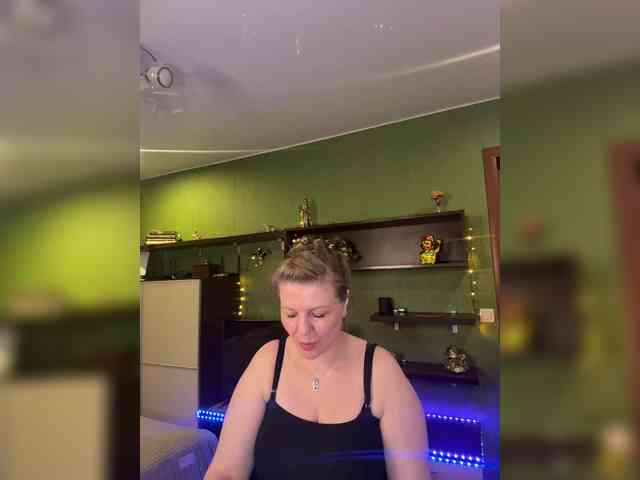 Veronika_Gold webcam