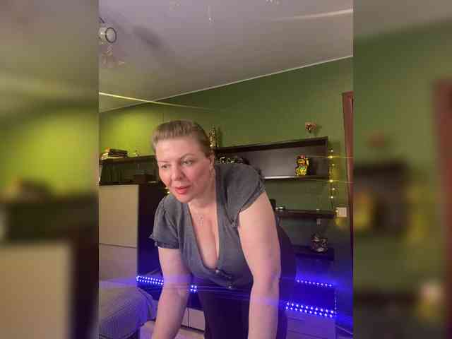 Veronika_Gold webcam