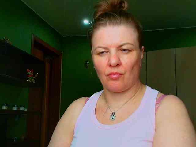 Veronika_Gold webcam