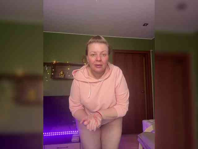 Veronika_Gold webcam