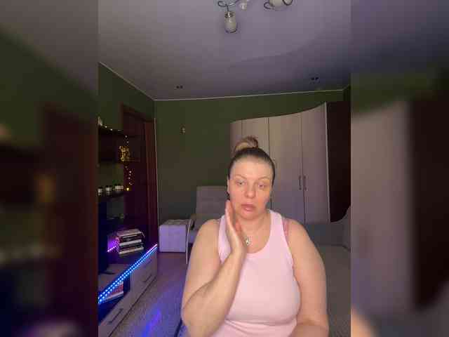 Veronika_Gold webcam