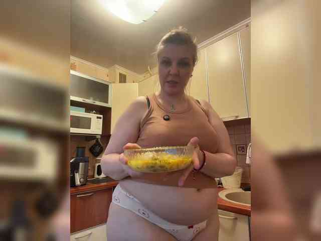 Veronika_Gold webcam