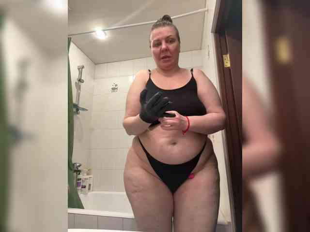 Veronika_Gold webcam