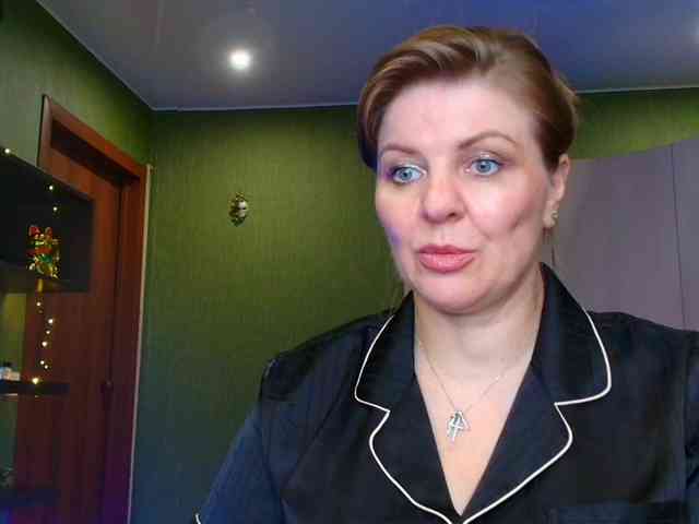 Veronika_Gold webcam