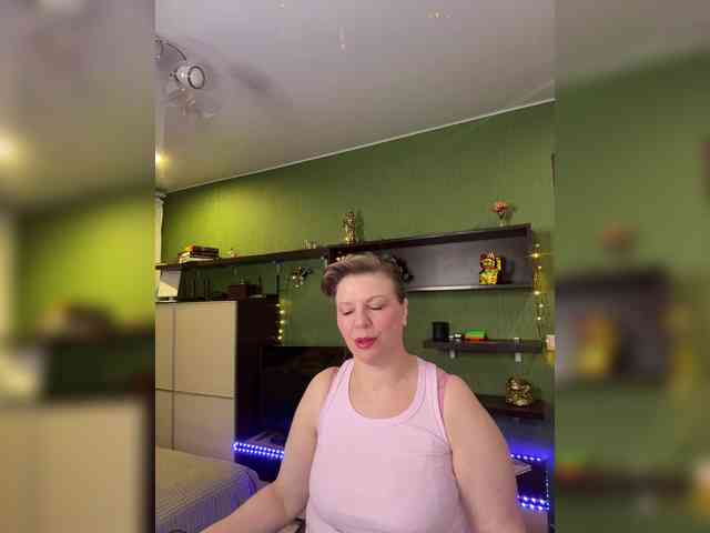 Veronika_Gold webcam