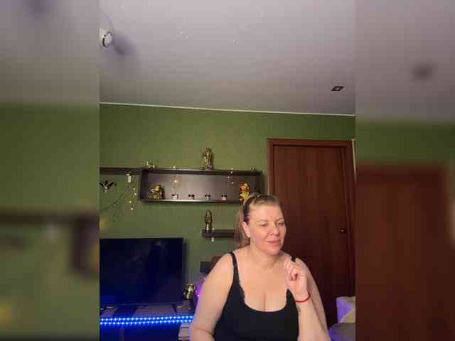 Veronika_Gold webcam