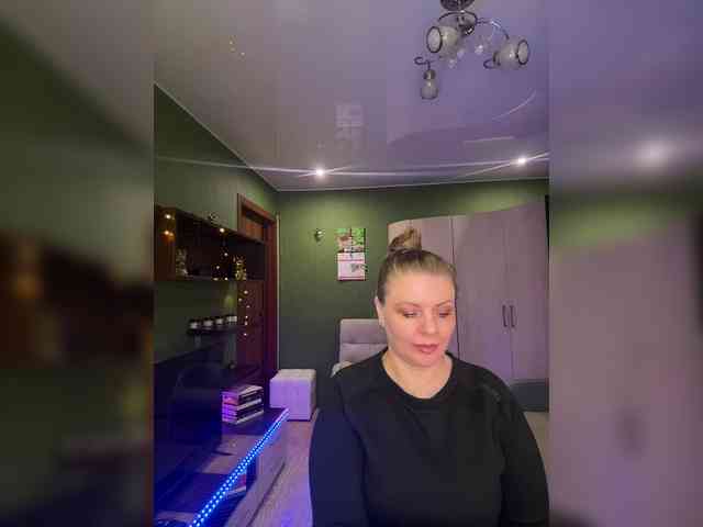 Veronika_Gold webcam
