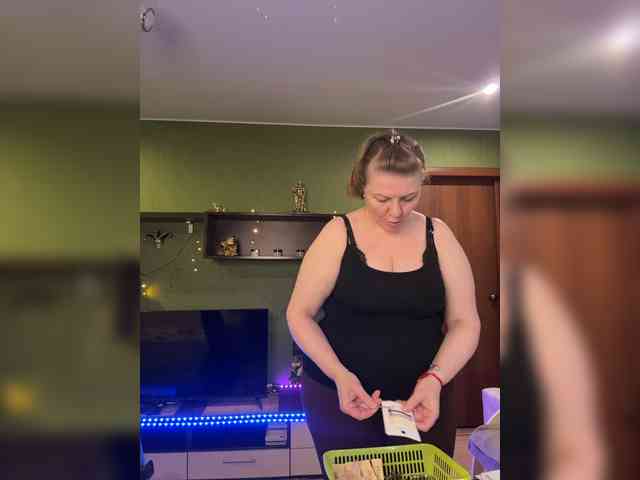 Veronika_Gold webcam