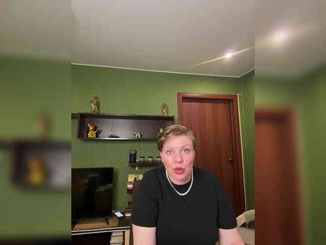 Veronika_Gold webcam