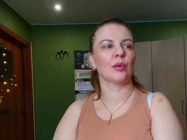 Veronika_Gold webcam