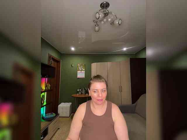 Veronika_Gold webcam
